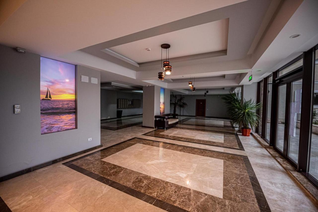 Apartment Sunset Lake View Мамая Екстер'єр фото